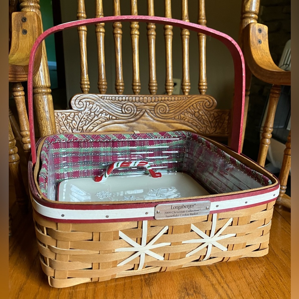 📦Longaberger 2009 snowflake cookie basket